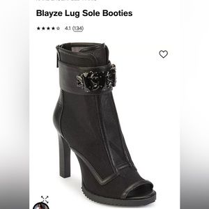 KARL LAGERFELD PARIS
Blayze Lug Sole Booties 8.5